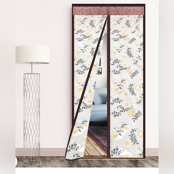 Magnetic self closing curtain/screen door.  Keep cool in summer/warm in winter - Picture 3 of 12